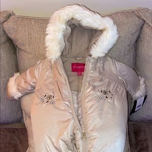 LONDON FOG NWT Infant Snowsuit 3-6 months